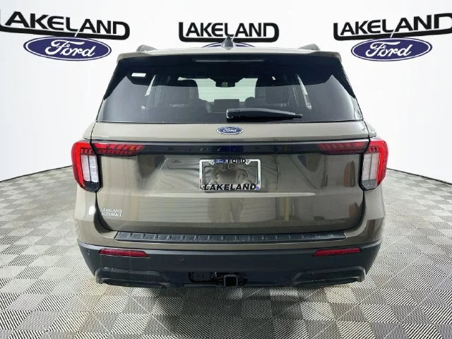 New 2026 Ford Explorer ST-Line