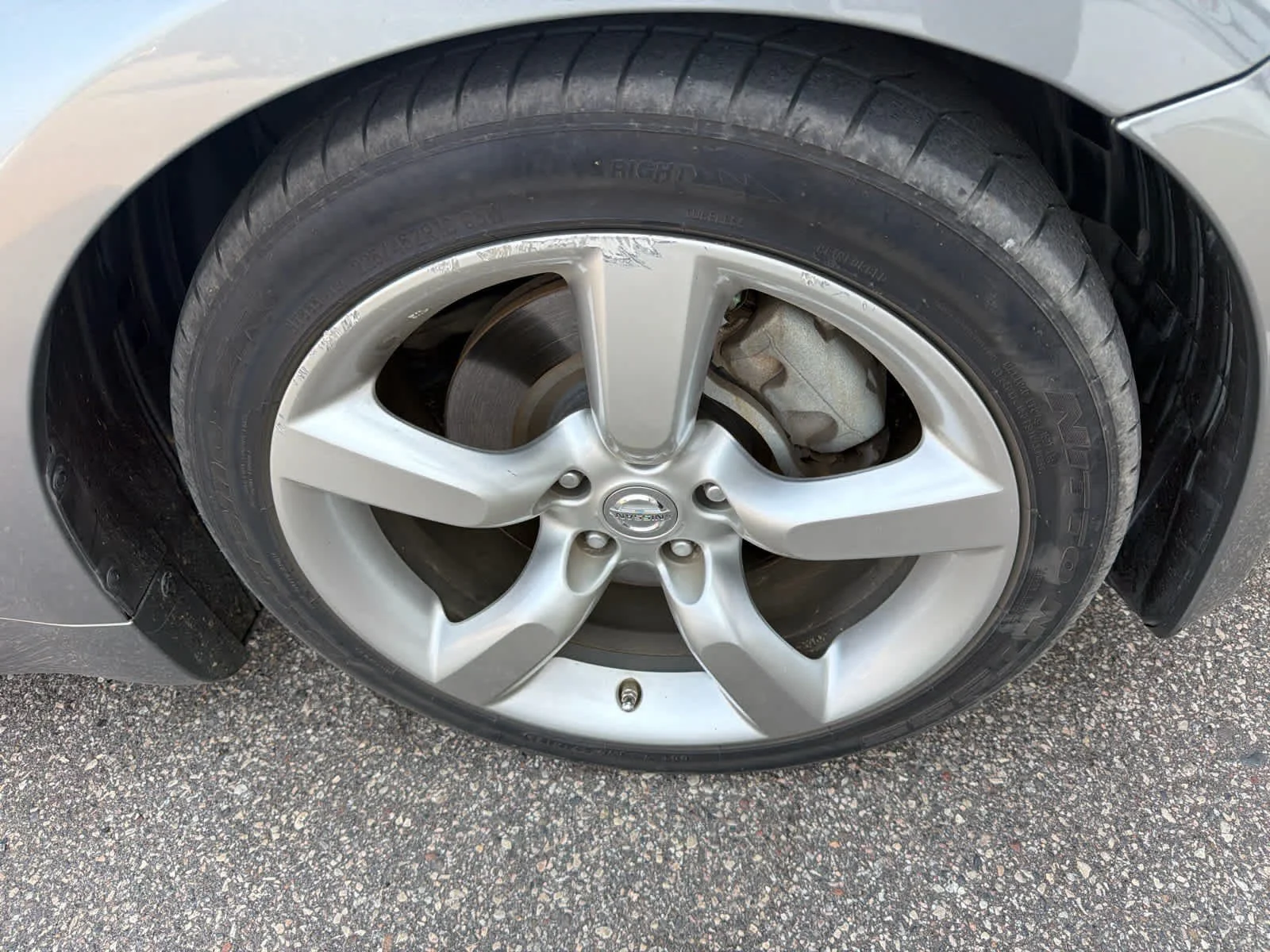 Used 2006 Silverstone Metallic Nissan Enthusiast image 5