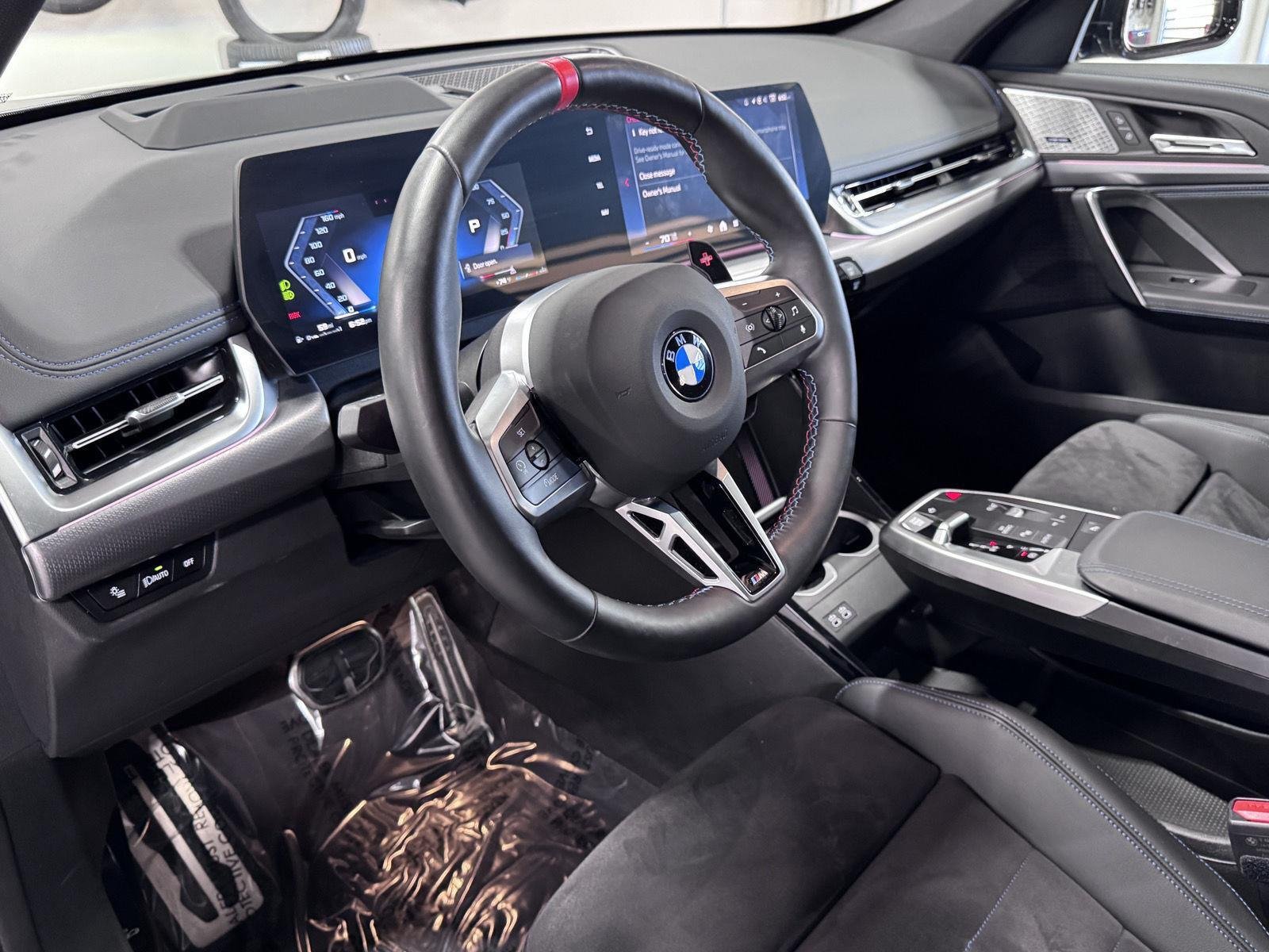 2025 BMW X1 M35i - Photo 25