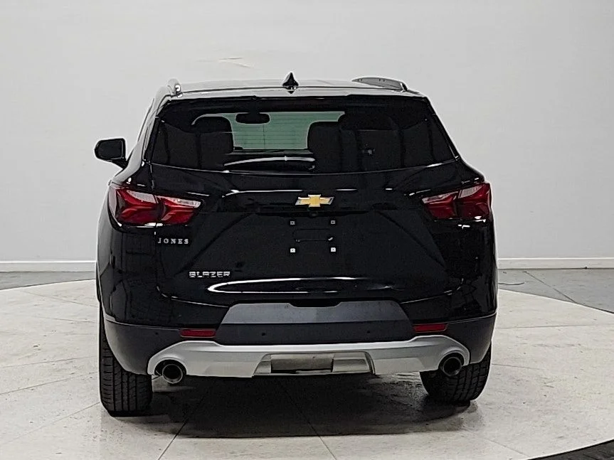 Used 2020 Black Chevrolet LT image 6