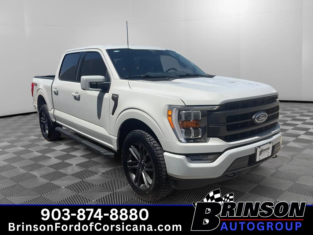 Used 2023 Avalanche Ford LARIAT image 3