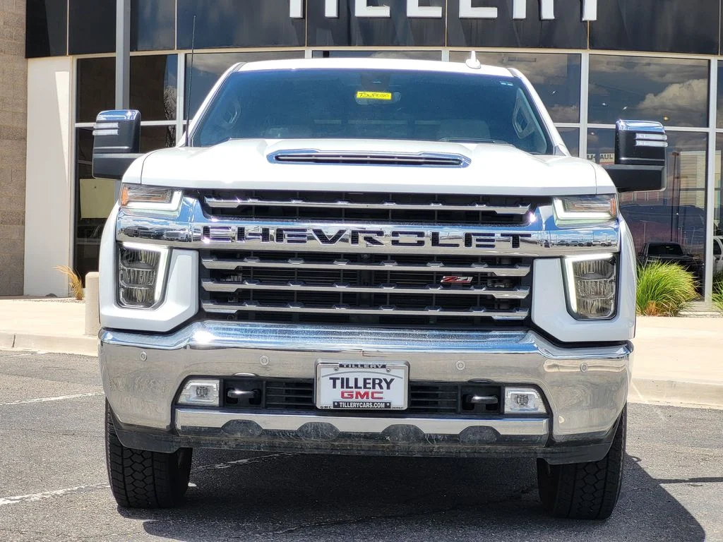 Used 2021 SUMMIT WHITE Chevrolet LTZ image 3