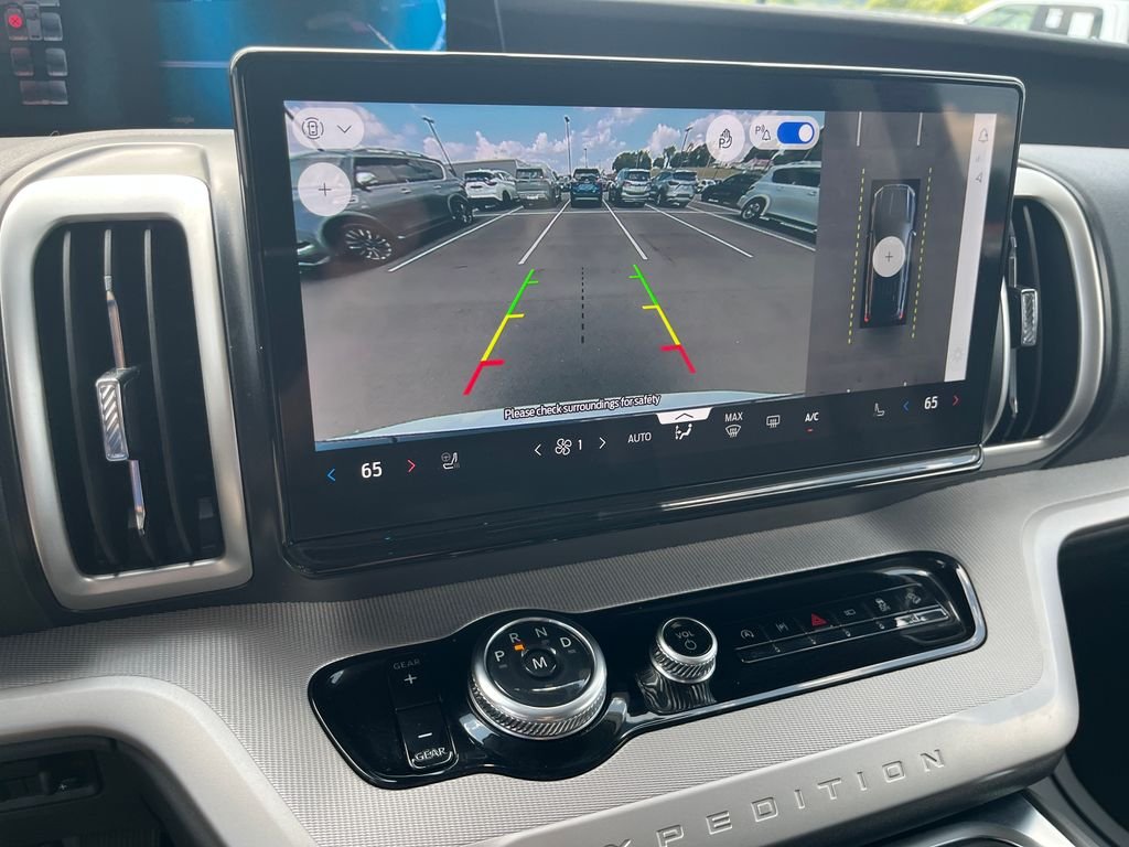 Used 2025 White Ford Active image 19
