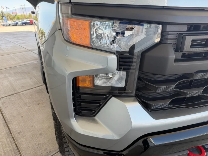 Used 2025 Sterling Gray Metallic Chevrolet Custom Trail Boss image 30