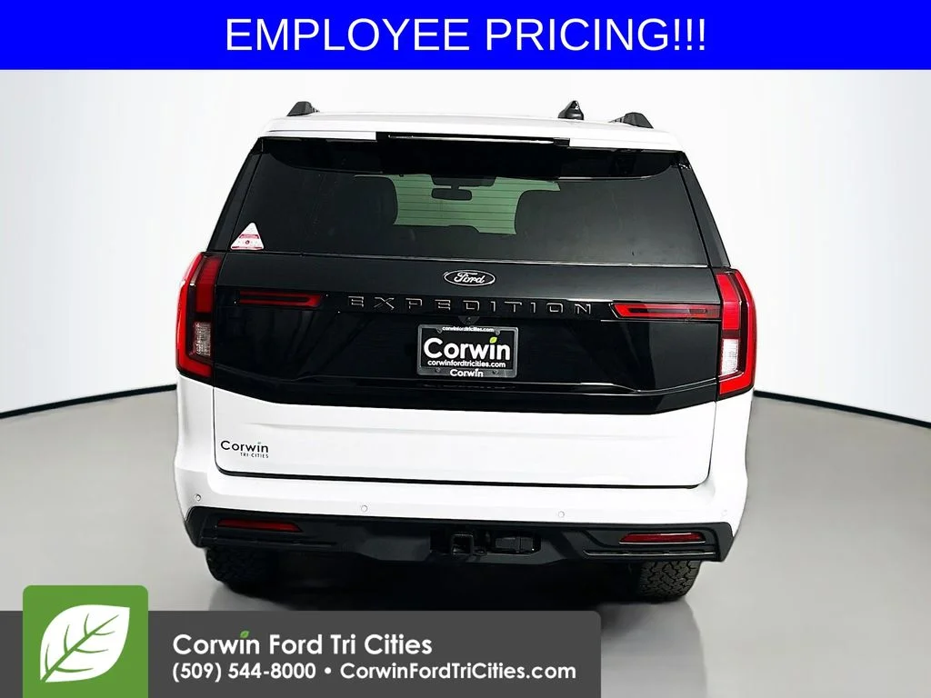New 2026 Oxford White Ford Tremor image 14