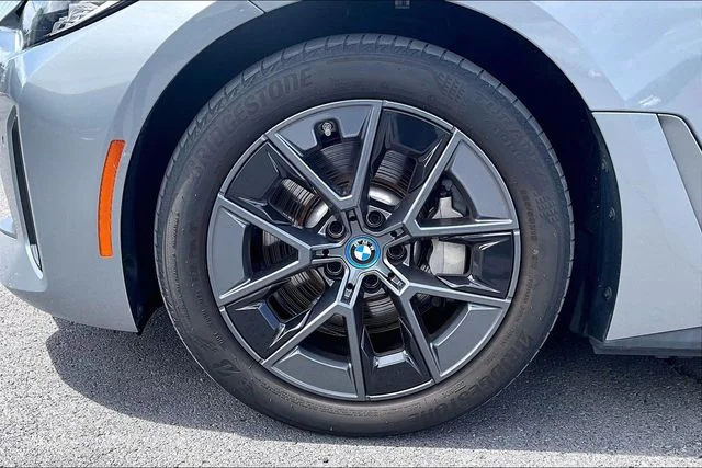 Used 2023 Skyscraper Grey Metallic BMW eDrive40 image 8