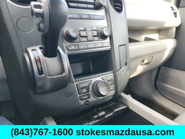 Used 2014 Silver Honda EX-L image 33