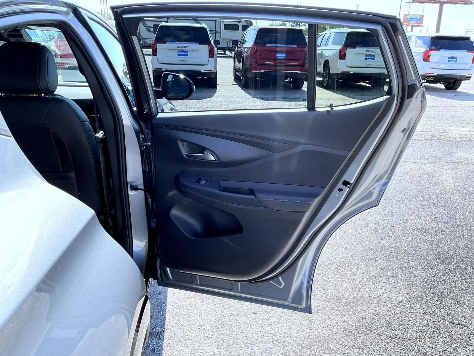 New 2026 Moonstone Gray Metallic Buick Sport Touring image 17