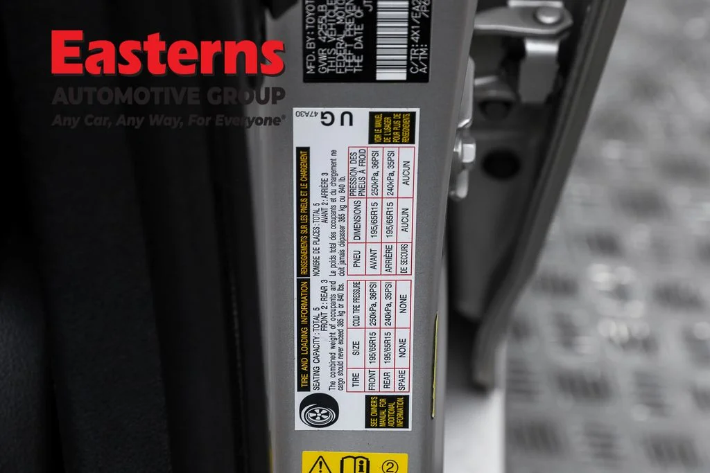 Used 2020 Gray Toyota XLE image 33
