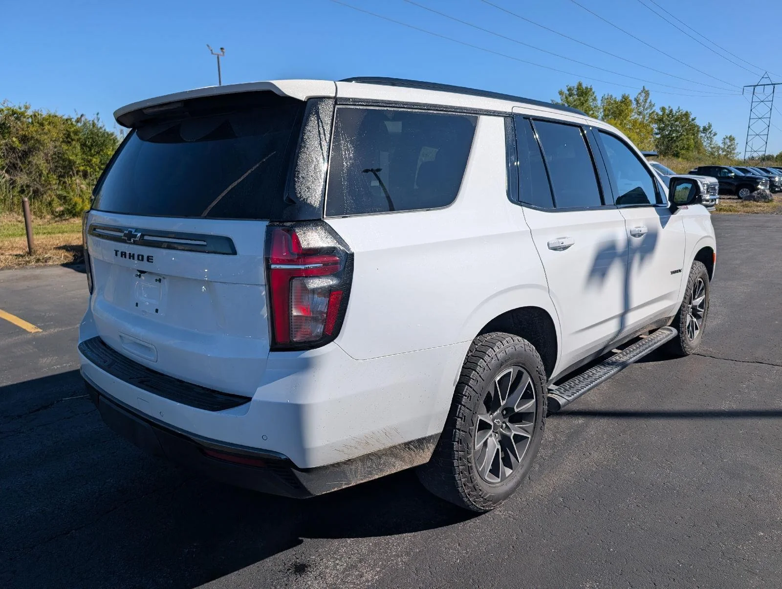 Used 2022 SUMMIT WHITE Chevrolet Z71 image 8