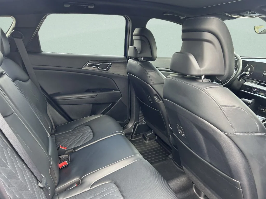Used 2023 Blue Kia X-Pro Prestige image 22
