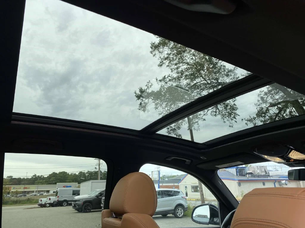 Used 2021 Blue BMW xDrive40i image 26