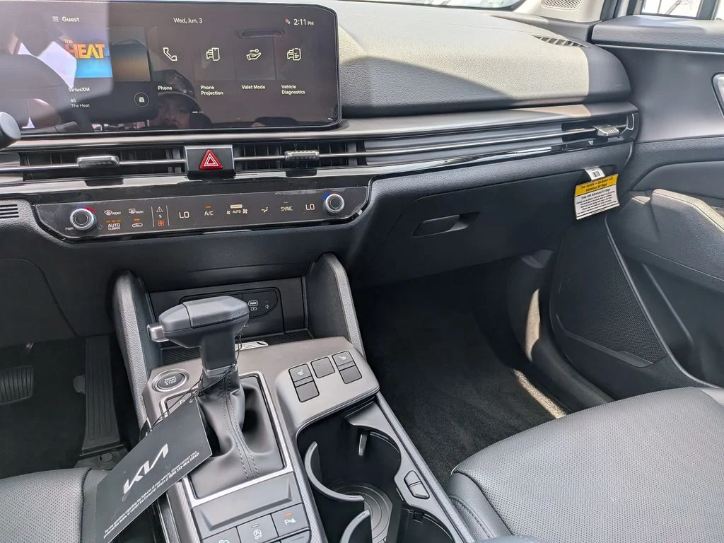 New 2026 White Pearl Kia EX image 37