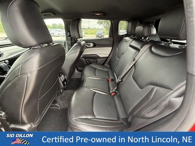 Used 2023 Redline Pearlcoat Jeep Limited image 20
