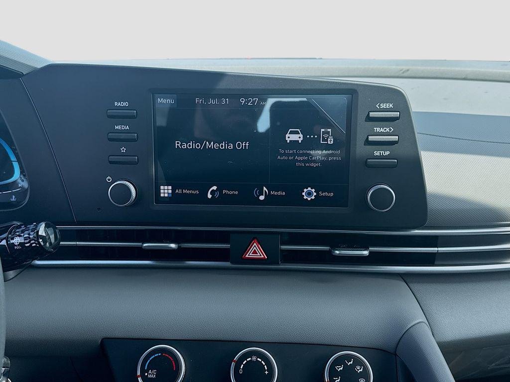 New 2026 Amazon Gray Hyundai SE image 10