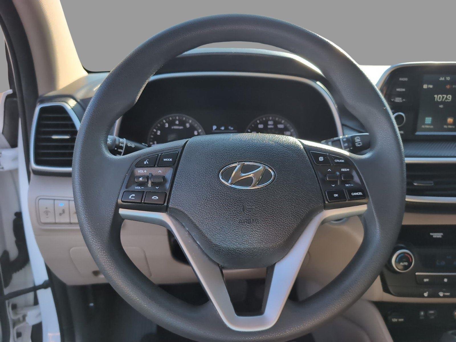 Used 2021 White Cream Hyundai SEL image 25