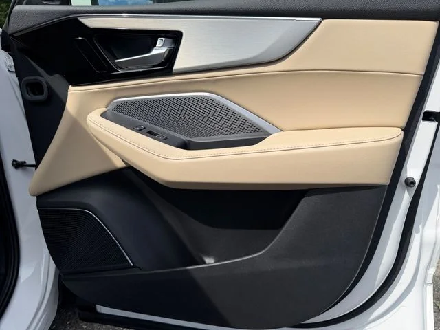 New 2026 White Acura  image 31