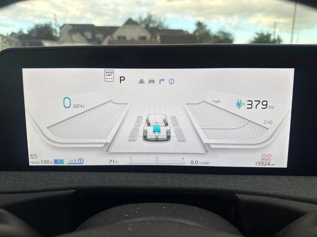 Used 2024 Glacier Kia  image 27