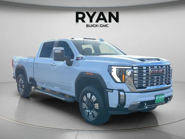 2026 GMC Sierra 4WD Crew Cab Standard Box Denali's photo