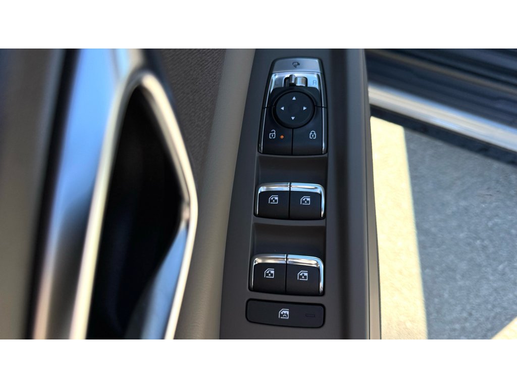 New 2027 Ceramic Silver Kia EX image 22