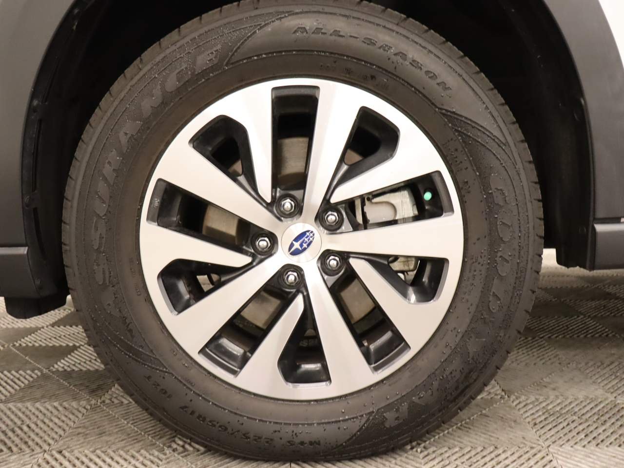 Used 2023 Crystal White Pearl Subaru Premium image 6