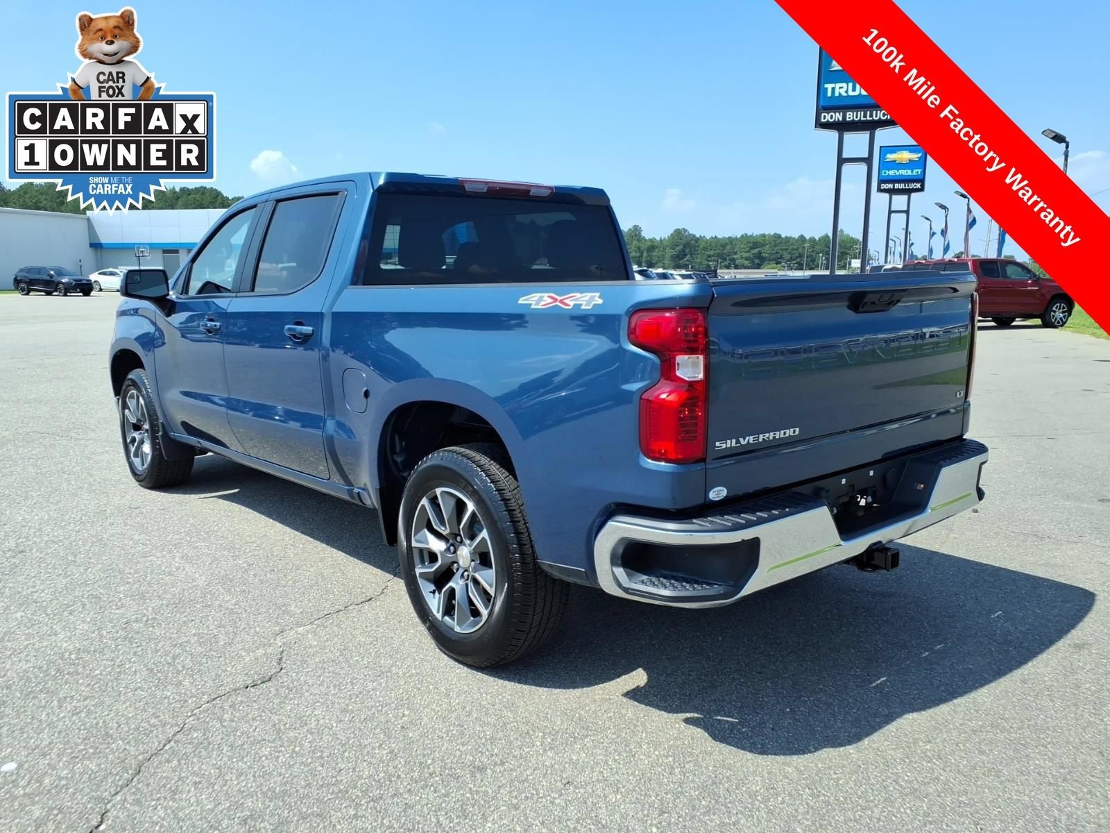 Used 2024 Lakeshore Blue Metallic Chevrolet LT (2FL) image 3
