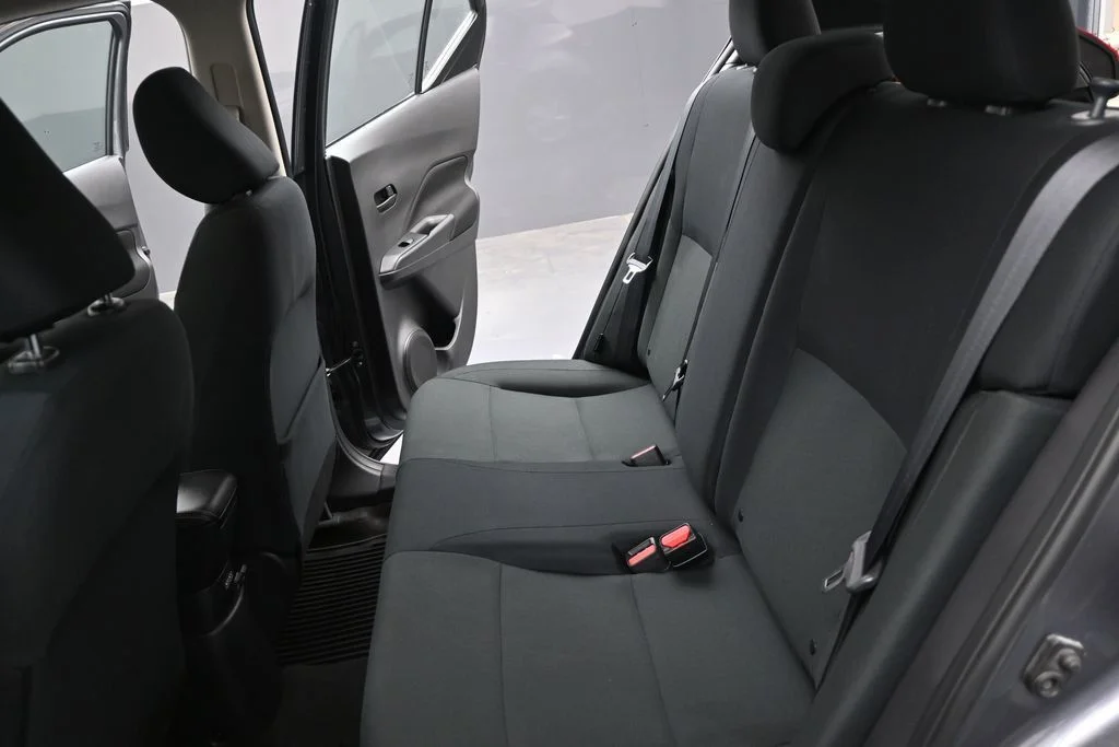 Used 2024 Gray Nissan S image 17
