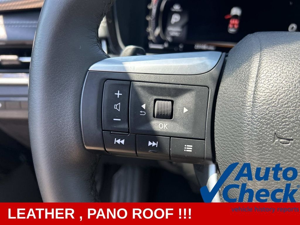 Used 2023 Gray INFINITI LUXE image 23