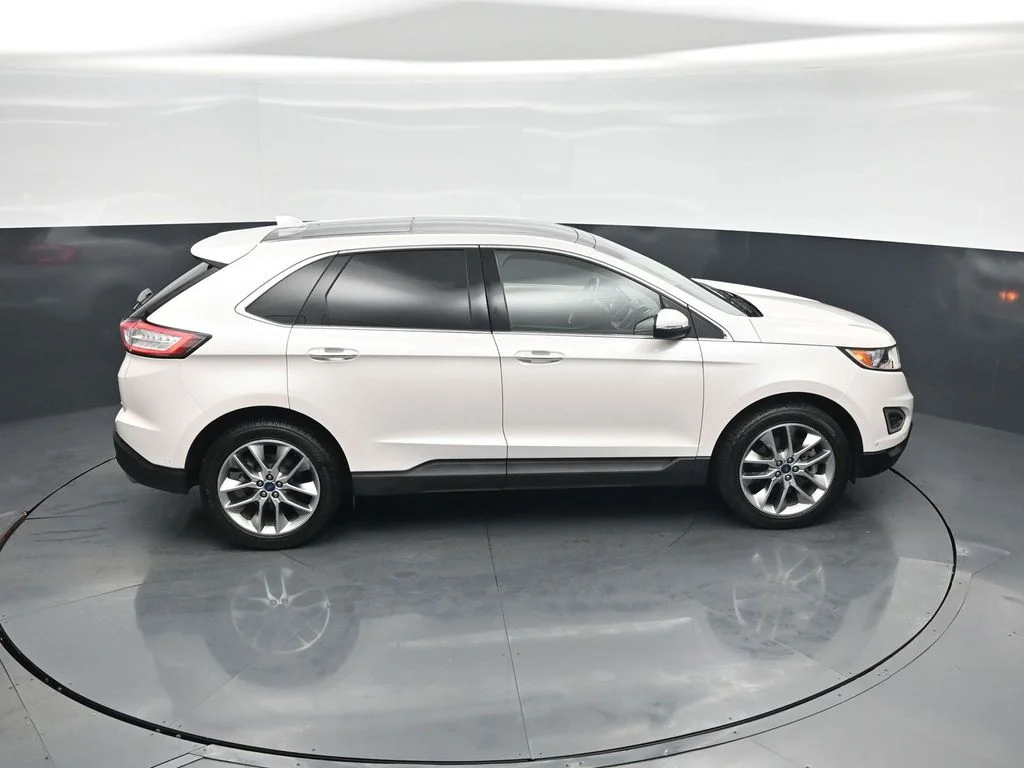 Used 2018 White Ford Titanium image 39