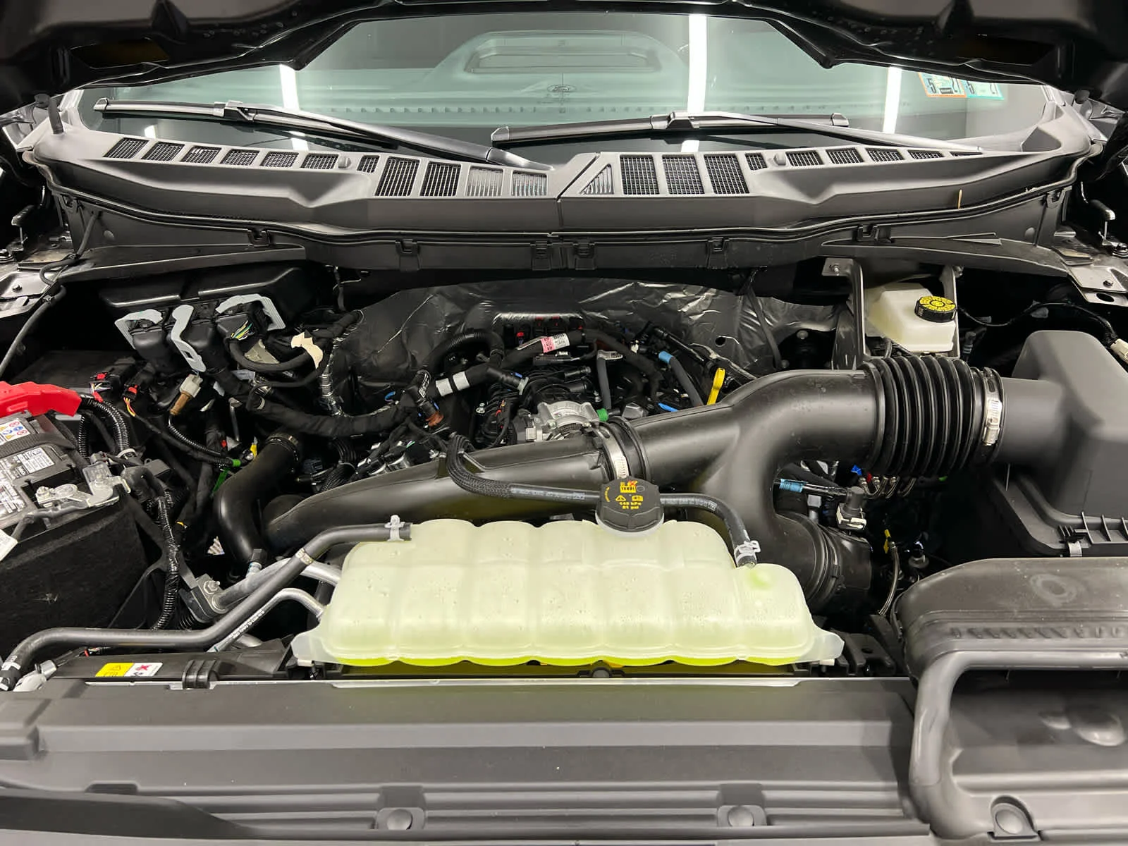 New 2026 Carbonized Gray Metallic Ford STX 4WD Supercrew 5.5 Box image 8