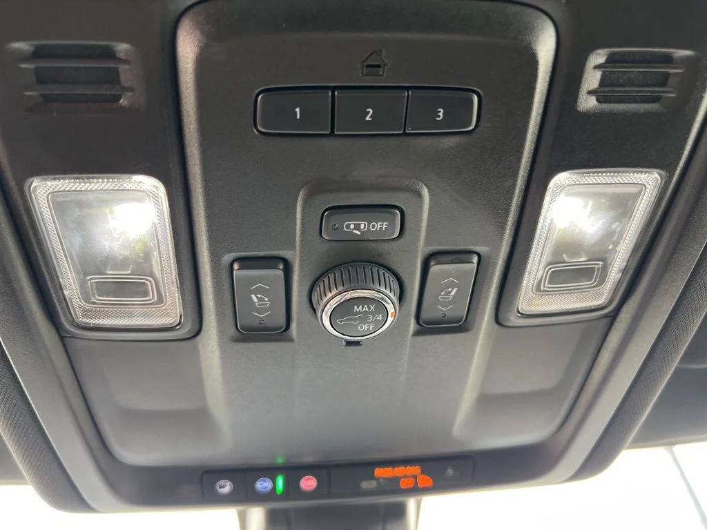 Used 2022 Gray Chevrolet RST image 32