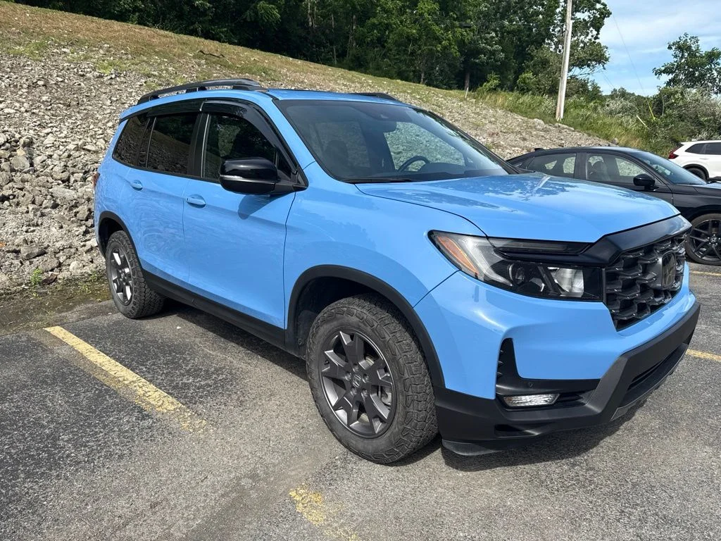 Used 2024 Blue Honda TrailSport image 8