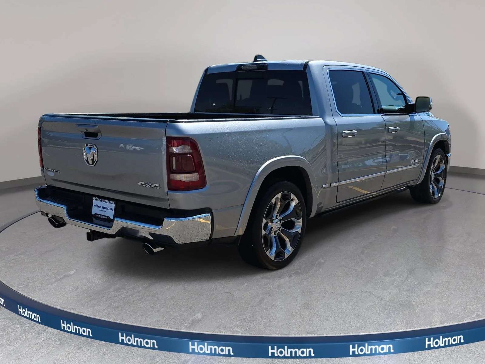 Used 2023 Silver Ram Limited image 6