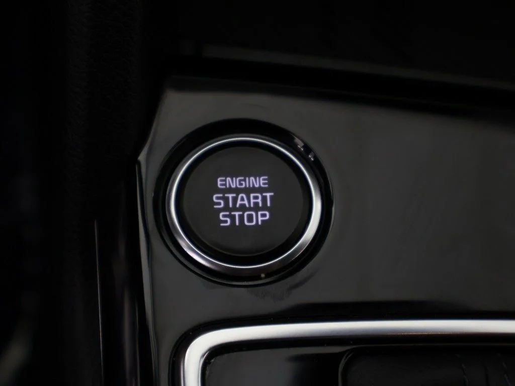 Used 2025 Gray Kia X-Line image 39