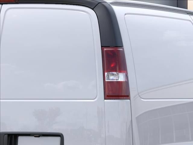 2026 Chevrolet Express Cargo Work Van - Photo 11