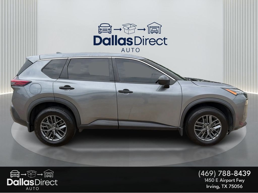 Used 2021 Gun Metallic Nissan S image 5