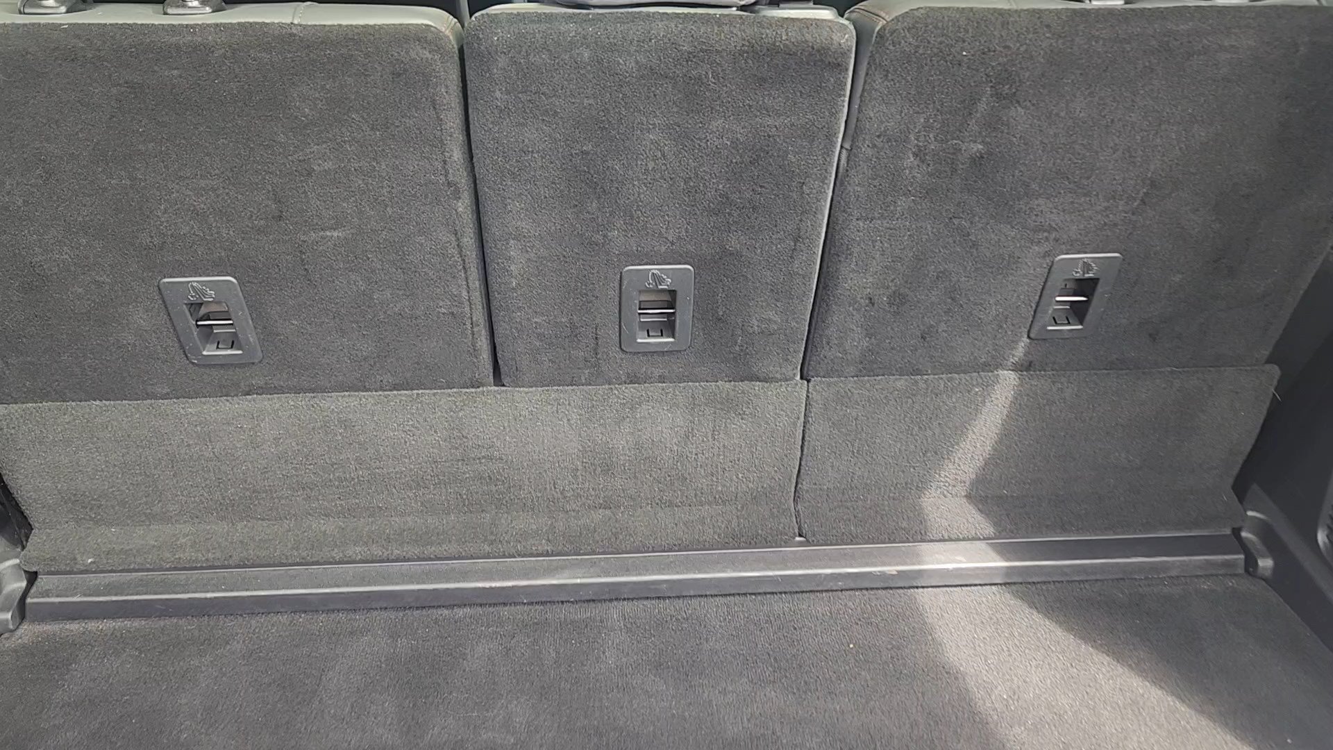 Used 2025 Agate Black Metallic Ford Active image 24