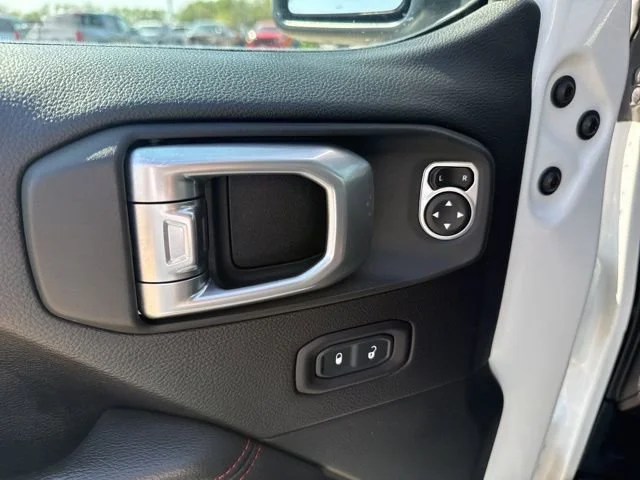 Used 2020 White Jeep Rubicon image 11