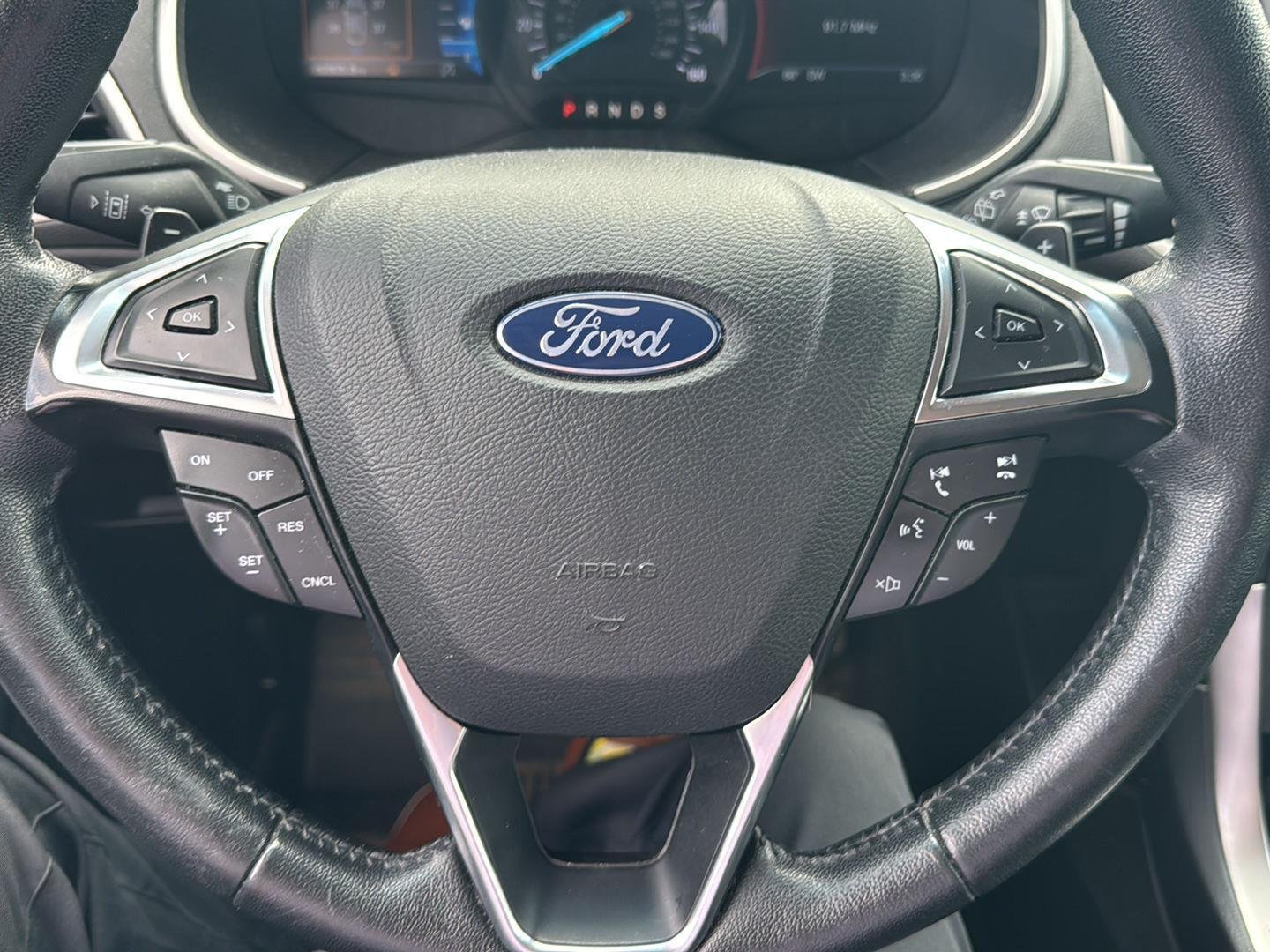 Used 2020 Magnetic Ford SEL image 8
