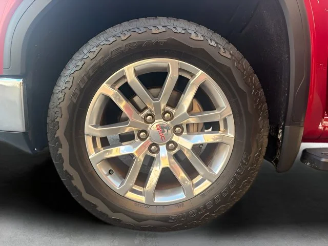 Used 2019 Red GMC SLT image 42