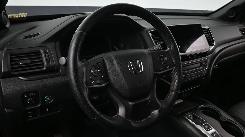 Used 2023  Honda TrailSport image 9