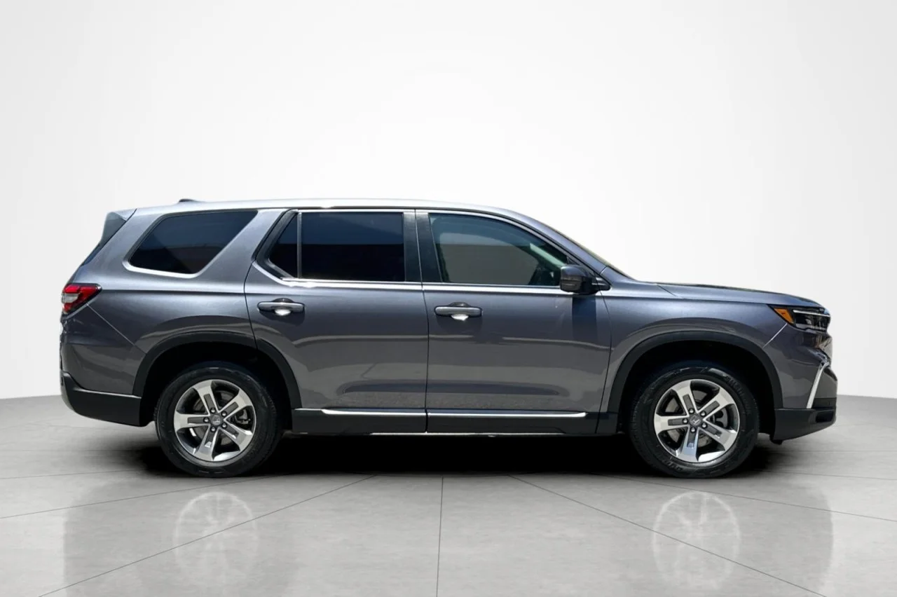Used 2025 GRAY Honda EX-L image 6