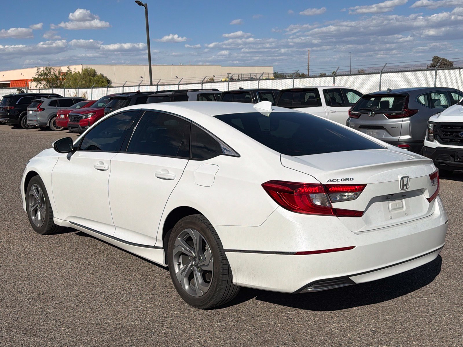 Certified Used 2020 Platinum White Pearl Honda EX image 3