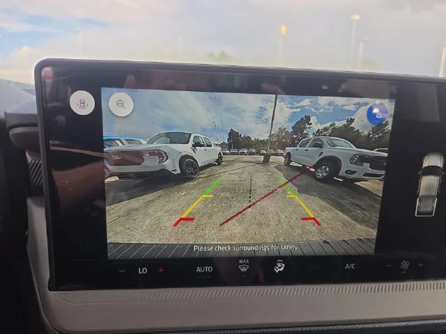 New 2026 Carbonized Gray Metallic Ford Lobo™ image 23