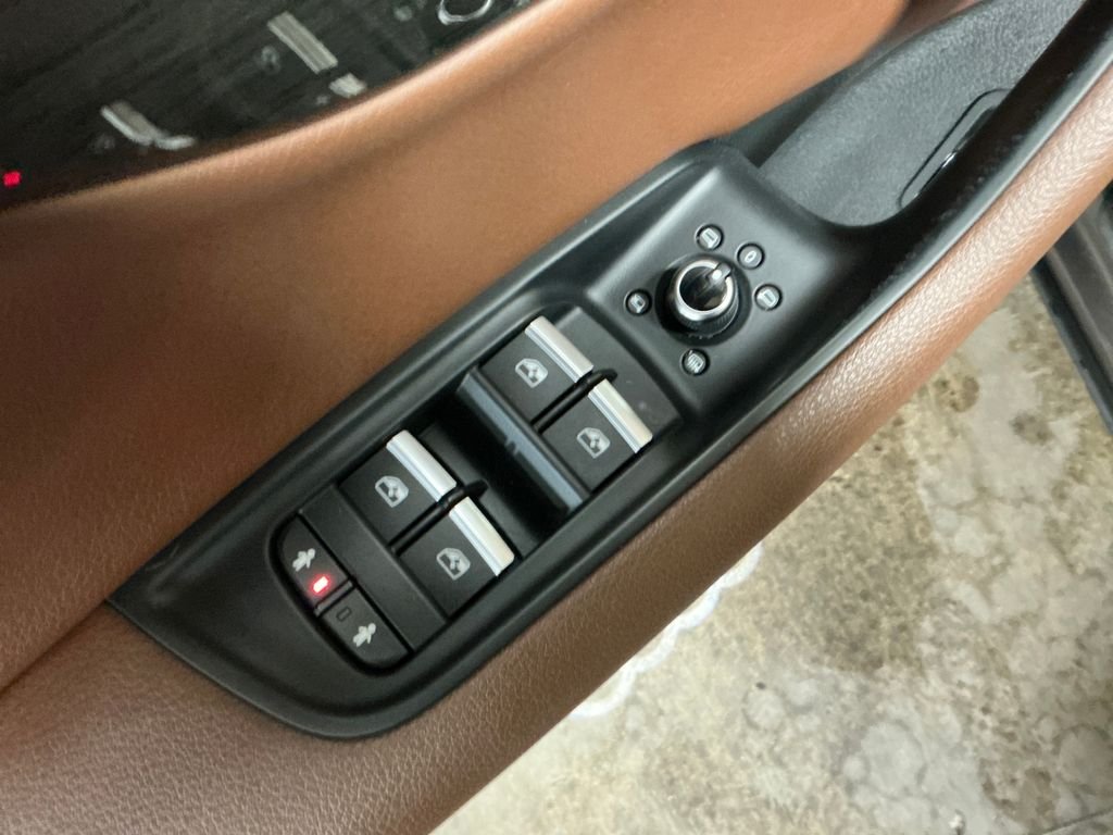 Used 2018  Audi 3.0T Prestige image 15