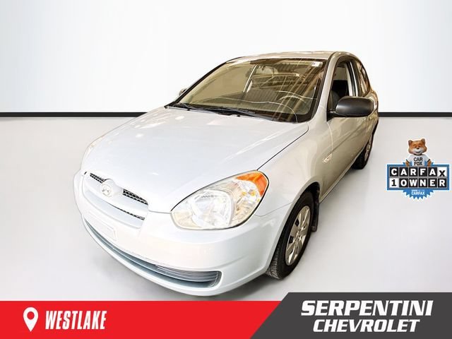 2011 Hyundai Accent GL 3-Door 5-Speed Manual's photo