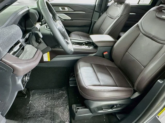 New 2026 Ford Explorer Platinum