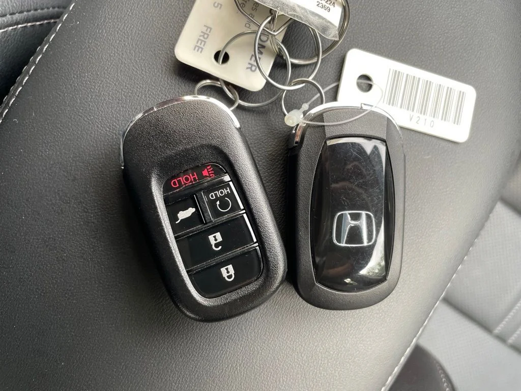 2025 Honda HR-V EX-L - Photo 18