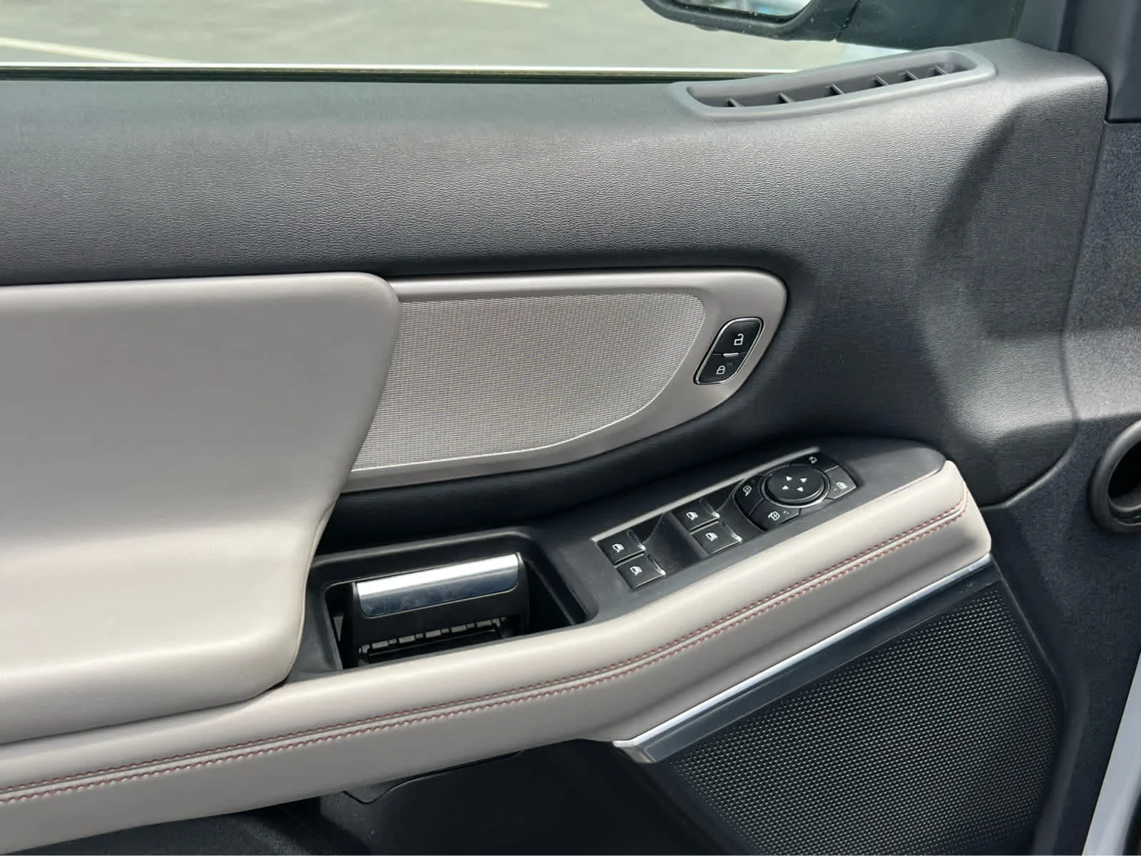 Certified Used 2025 Space Silver Ford Active image 32