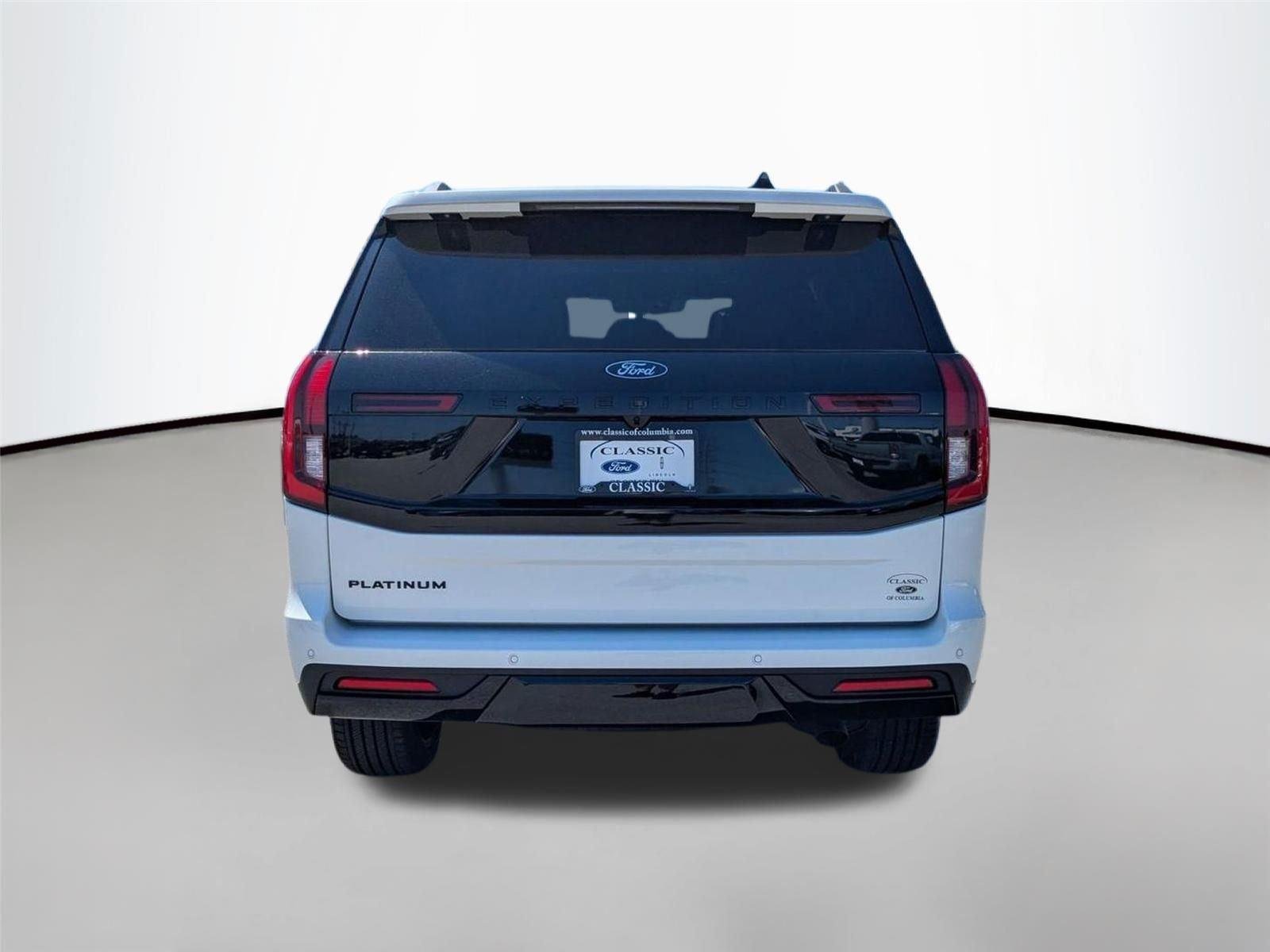 New 2026 Star White Metallic Tri-Coat Ford Platinum® image 6